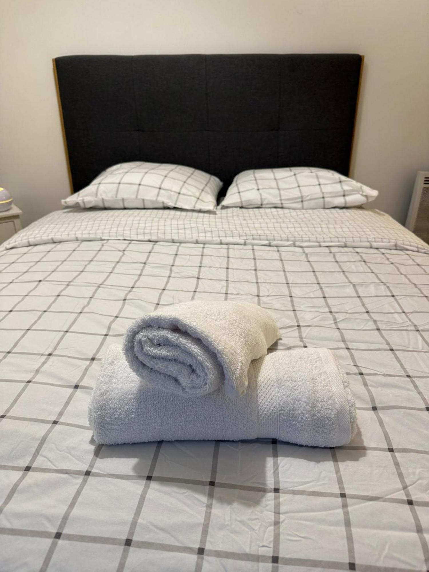 Spacieux Appartement De Charme, Pres De Paris Mantes-la-Jolie ภายนอก รูปภาพ